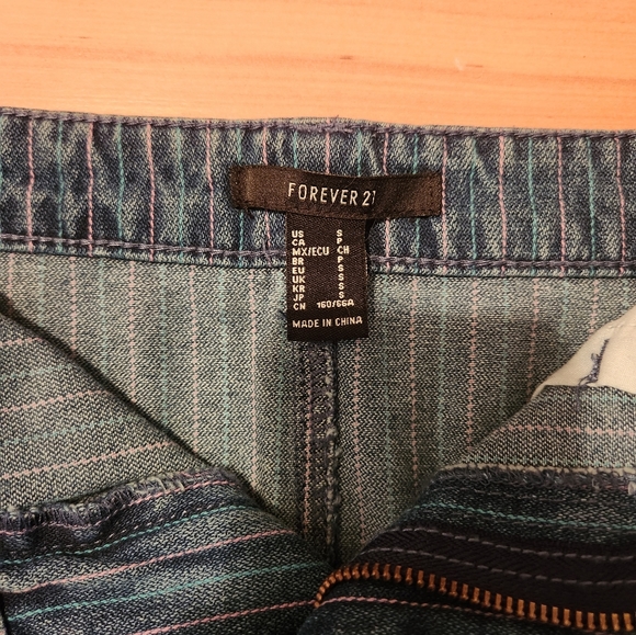 Pink and Blue Striped Demin Skirt - Picture 3 of 3